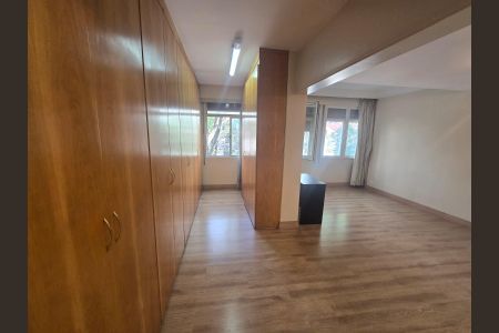 Apartamento à venda com 150m², 2 quartos e 1 vaga