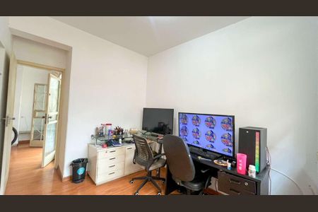 Apartamento à venda com 3 quartos, 122m² em Santo Agostinho, Belo Horizonte