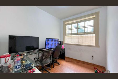 Apartamento à venda com 3 quartos, 122m² em Santo Agostinho, Belo Horizonte