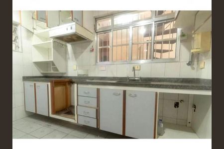 Casa de condomínio à venda com 130m², 3 quartos e 1 vaga