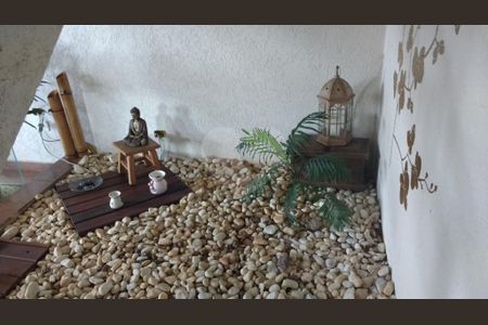 Casa à venda com 194m², 3 quartos e 3 vagas