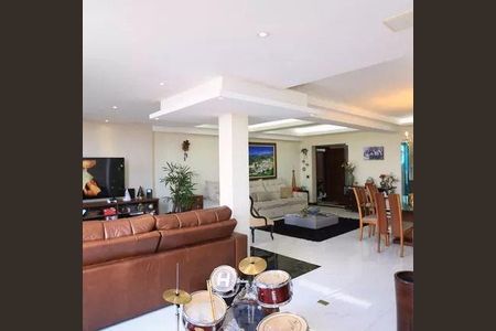 Apartamento à venda com 4 quartos, 202m² em São Lucas, Belo Horizonte