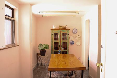 Apartamento à venda com 4 quartos, 460m² em Gutierrez, Belo Horizonte