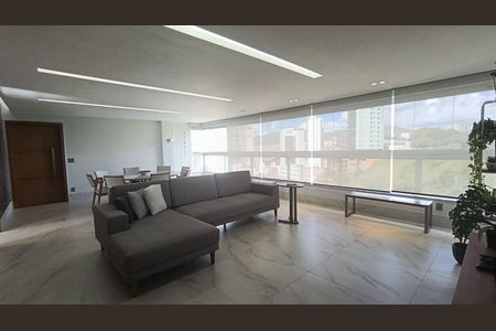 Apartamento à venda com 3 quartos, 136m² em Luxemburgo, Belo Horizonte