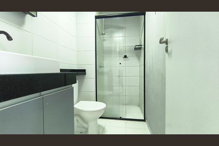 Apartamento para alugar com 35m², 2 quartos e sem vaga Apartamento para alugar com 35m², 2 quartos e sem vagaBanheiro social
