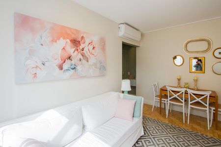 Apartamento para alugar com 70m², 2 quartos e 1 vaga