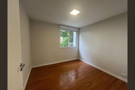 Apartamento à venda com 80m², 2 quartos e 1 vaga