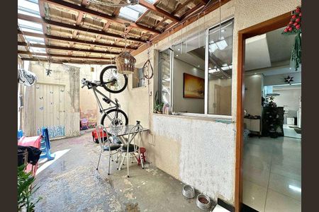 Apartamento à venda com 77m², 3 quartos e 1 vaga
