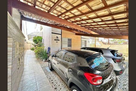 Apartamento à venda com 77m², 3 quartos e 1 vaga