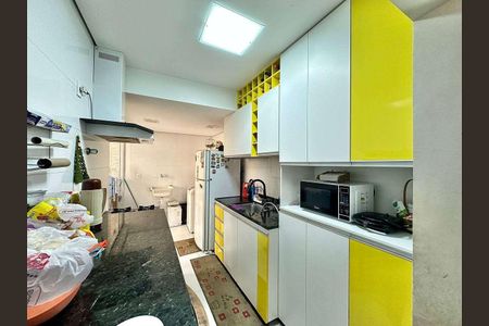 Apartamento à venda com 77m², 3 quartos e 1 vaga