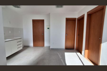 Sala de apartamento para alugar com 2 quartos, 36m² em Vila Palmares, São Caetano do Sul