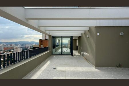 Apartamento à venda com 3 quartos, 211m² em Sumaré, São Paulo