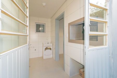 Casa para alugar com 120m², 2 quartos e 2 vagas Casa para alugar com 120m², 2 quartos e 2 vagasLavanderia e Churrasqueira