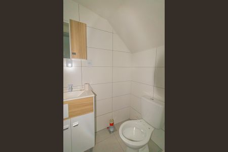 Casa para alugar com 120m², 2 quartos e 2 vagas Casa para alugar com 120m², 2 quartos e 2 vagasLavabo