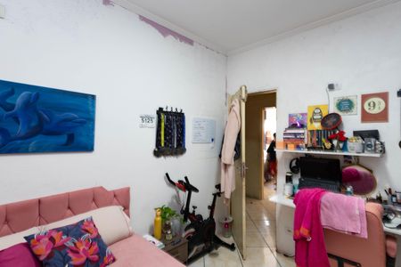 Casa de condomínio à venda com 132m², 3 quartos e 2 vagas Casa de condomínio à venda com 132m², 3 quartos e 2 vagasQuarto 2