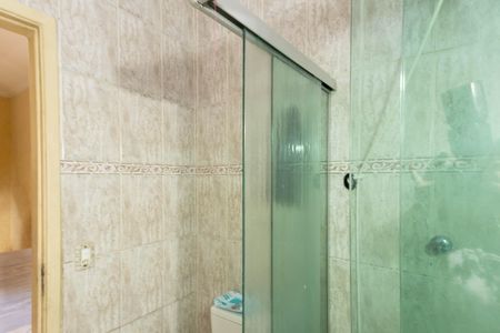 Casa de condomínio à venda com 132m², 3 quartos e 2 vagas Casa de condomínio à venda com 132m², 3 quartos e 2 vagasBanheiro 2