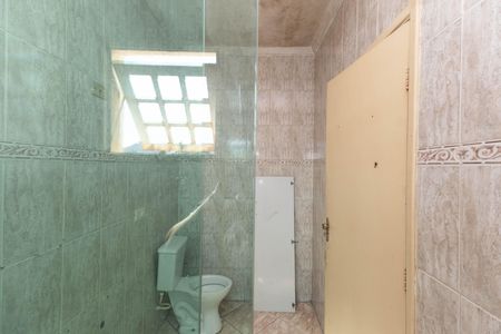Casa de condomínio à venda com 132m², 3 quartos e 2 vagas Casa de condomínio à venda com 132m², 3 quartos e 2 vagasBanheiro da Suíte
