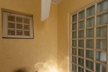 Casa de condomínio à venda com 132m², 3 quartos e 2 vagas Casa de condomínio à venda com 132m², 3 quartos e 2 vagasVaranda