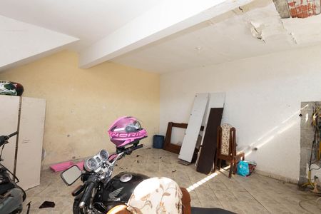 Casa de condomínio à venda com 132m², 3 quartos e 2 vagas Casa de condomínio à venda com 132m², 3 quartos e 2 vagasGaragem