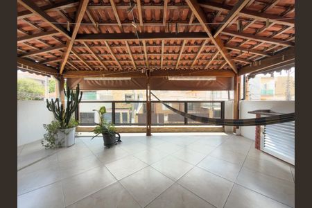 Casa à venda com 127m², 3 quartos e 2 vagas