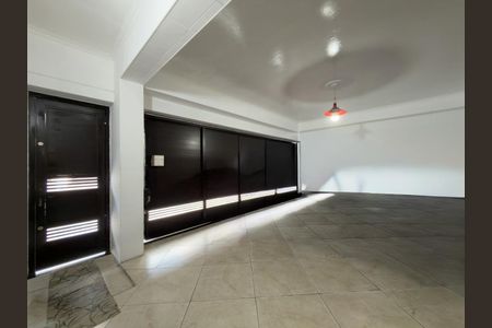 Casa à venda com 127m², 3 quartos e 2 vagas