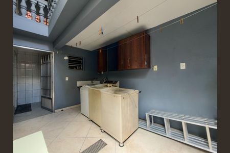 Casa à venda com 127m², 3 quartos e 2 vagas