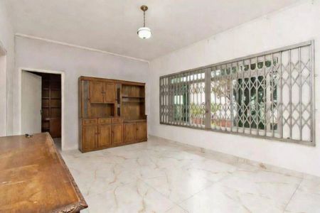 Casa à venda com 3 quartos, 390m² em Vila Rosalia, Guarulhos