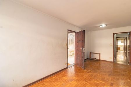 Casa à venda com 3 quartos, 206m² em Vila Santa Catarina, São Paulo
