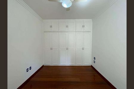 Apartamento à venda com 3 quartos, 110m² em Santo Antônio, Belo Horizonte