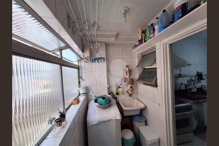 Apartamento à venda com 64m², 3 quartos e 1 vaga