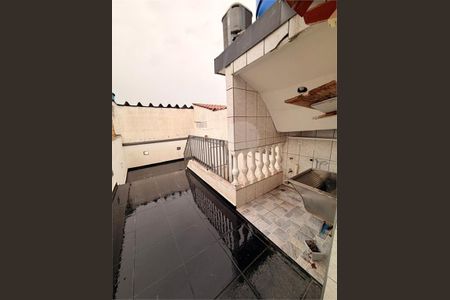 Casa à venda com 70m², 2 quartos e 1 vaga