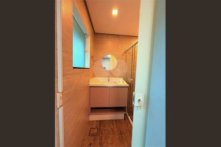 Casa à venda com 70m², 2 quartos e 1 vaga