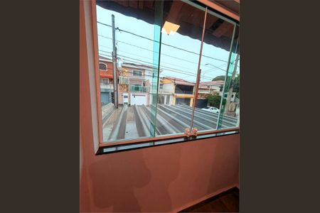 Casa à venda com 70m², 2 quartos e 1 vaga