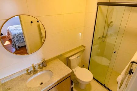Apartamento à venda com 64m², 2 quartos e 1 vaga
