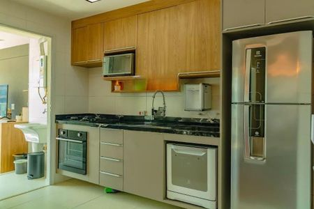Apartamento à venda com 64m², 2 quartos e 1 vaga