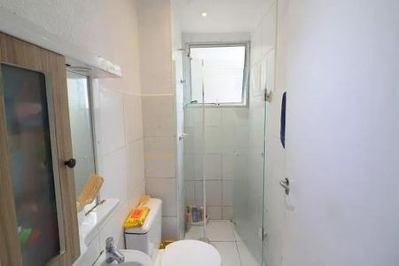 Apartamento à venda com 2 quartos, 40m² em Padroeira, Osasco