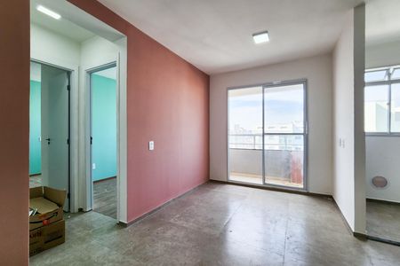 Sala  de apartamento para alugar com 2 quartos, 46m² em Santo Cristo, Rio de Janeiro