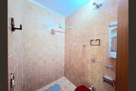 700_Banheiro_Suite - Vanda Munhóz.JPG de casa à venda com 3 quartos, 233m² em Vila Carrão, São Paulo