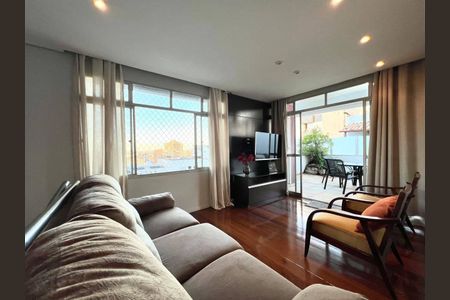 Apartamento à venda com 150m², 3 quartos e sem vaga