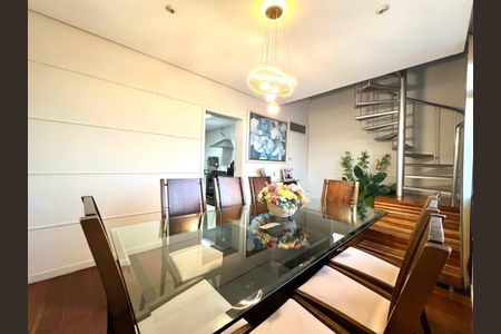 Apartamento à venda com 3 quartos, 150m² em Santo Antônio, Belo Horizonte
