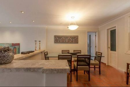 Casa à venda com 3 quartos, 570m² em São Bento, Belo Horizonte