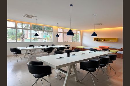 Apartamento à venda com 93m², 2 quartos e 2 vagas