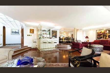 Apartamento à venda com 294m², 3 quartos e 3 vagas