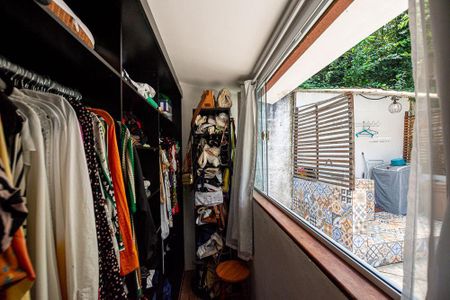 Casa à venda com 137m², 2 quartos e 2 vagas