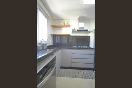 Apartamento para alugar com 116m², 3 quartos e 2 vagasCozinha 