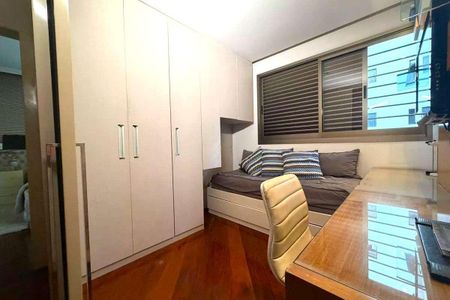 Apartamento à venda com 3 quartos, 95m² em Funcionários, Belo Horizonte