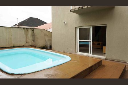 Casa de condomínio à venda com 395m², 2 quartos e 4 vagas Casa de condomínio à venda com 395m², 2 quartos e 4 vagasPiscina