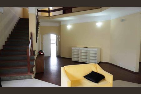 Sala de casa de condomínio à venda com 2 quartos, 395m² em Residencial Nove (alphaville), Santana de Parnaíba