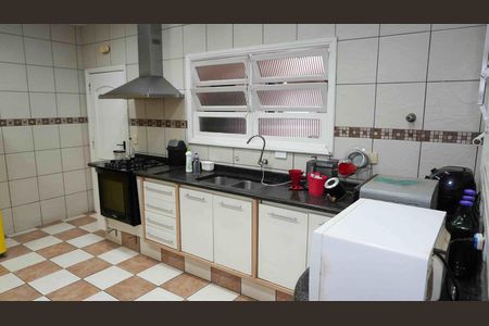 Casa de condomínio à venda com 395m², 2 quartos e 4 vagas Casa de condomínio à venda com 395m², 2 quartos e 4 vagasCozinha