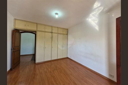 Casa à venda com 4 quartos, 498m² em Jardim Sao Bento, São Paulo